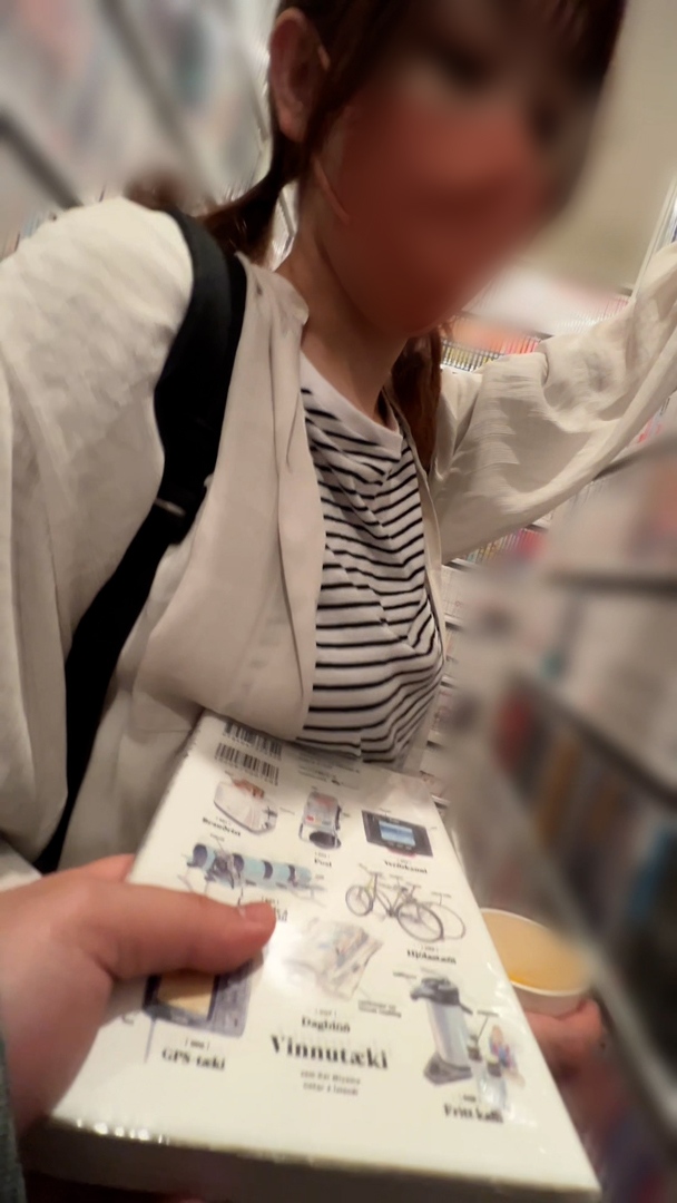 ノーブラネキ