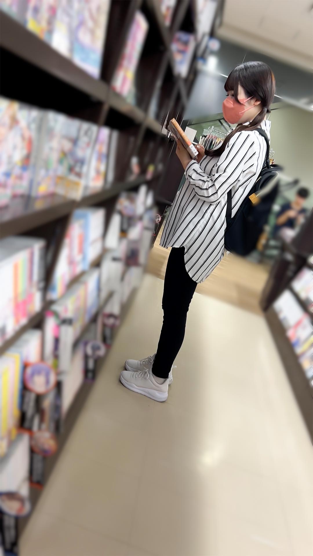 ノーブラネキ