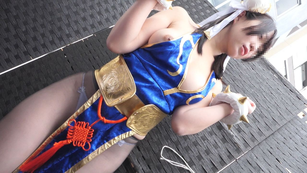 超高画質FHD動画 コスプレ野外イベで春麗ちゃんがポ●リしまくり!真っ逆さまからパンチラ撮影