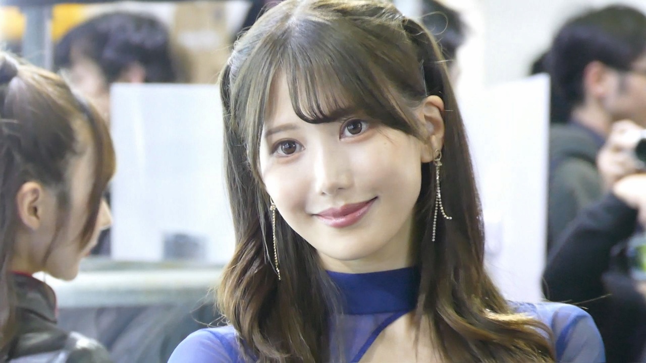 速報!東京オートサロン2026 NO-21 スレンダー美女編