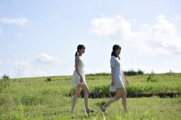 草原散歩〜いきなりパンイチ〜