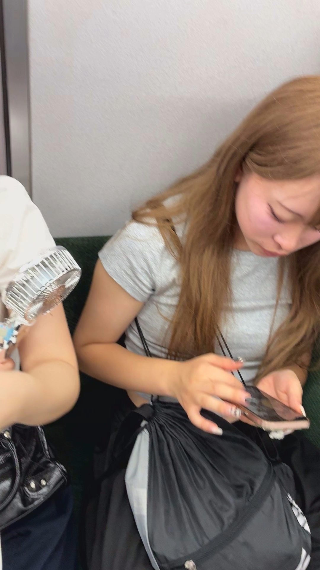 おっぱいの膨らみフェチ