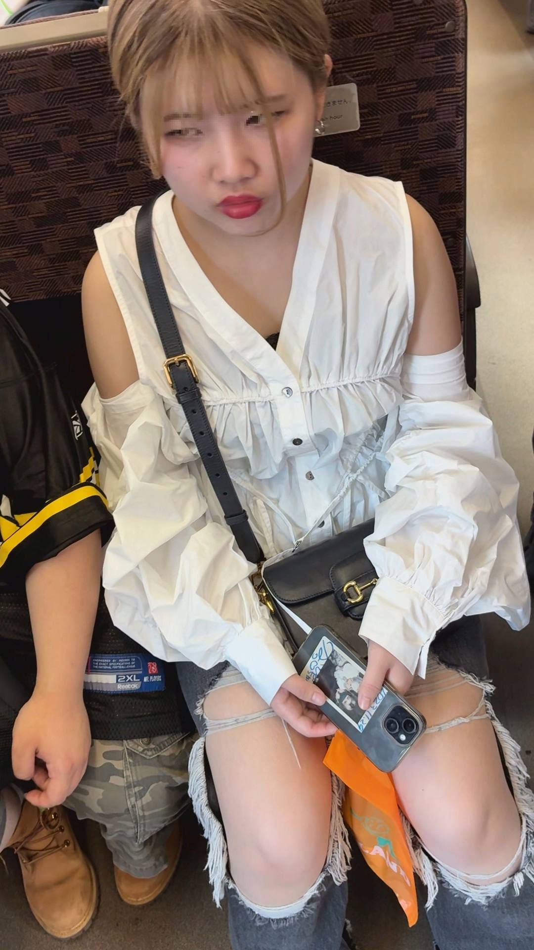 おっぱいの膨らみフェチ