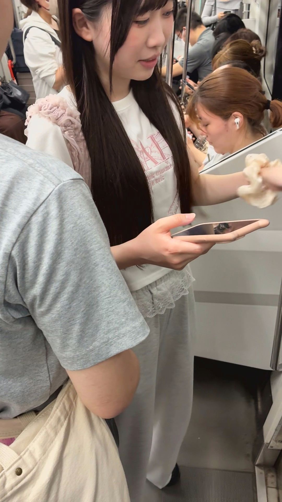 おっぱいの膨らみフェチ