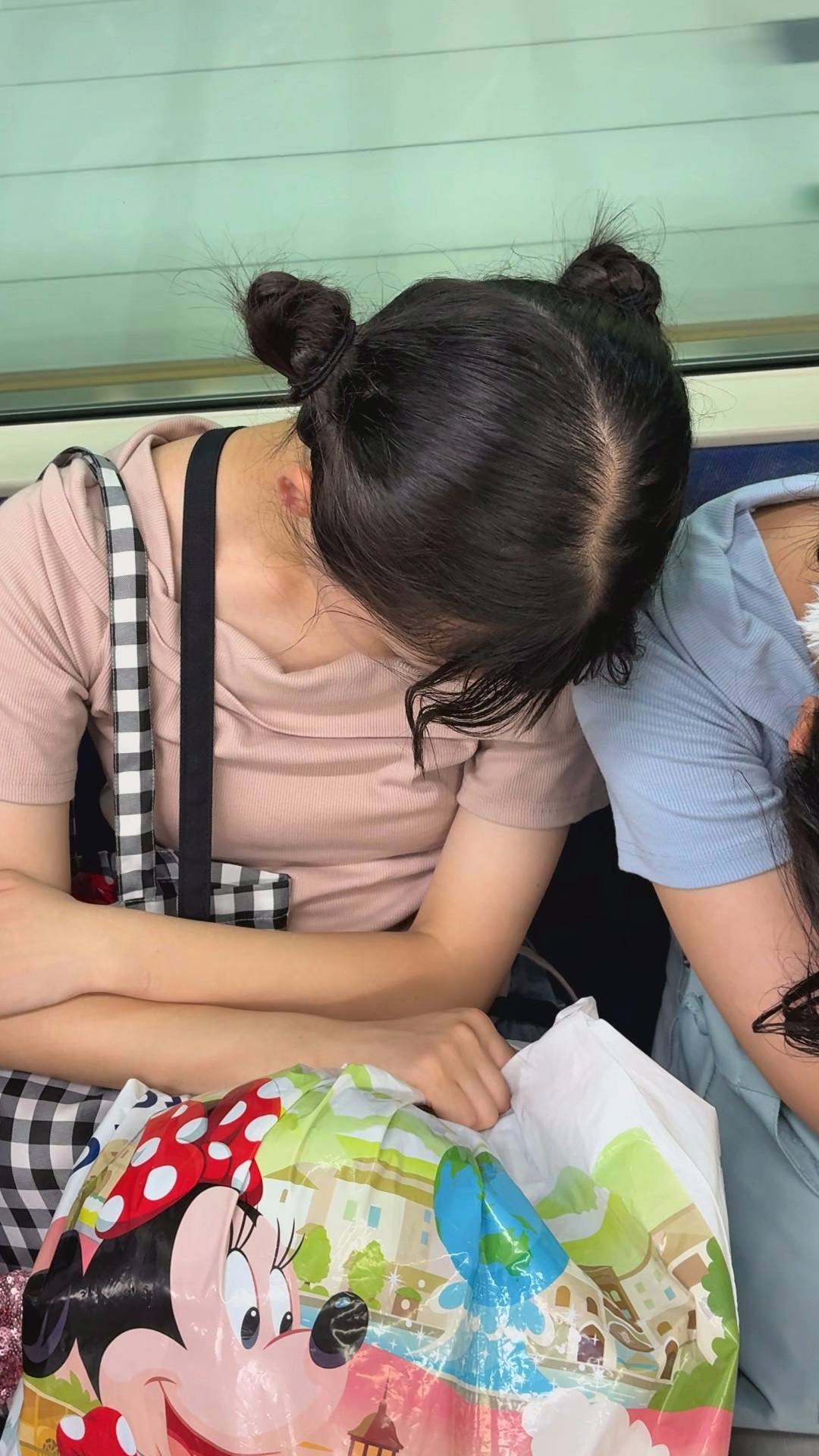 おっぱいの膨らみフェチ