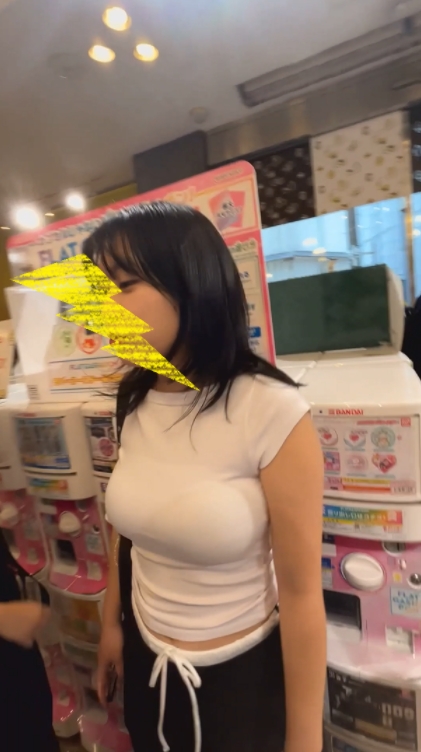 Pcolle PPV 見事なまん丸巨乳ボインちゃん達至近距離ﾛｯｸｵﾝ！