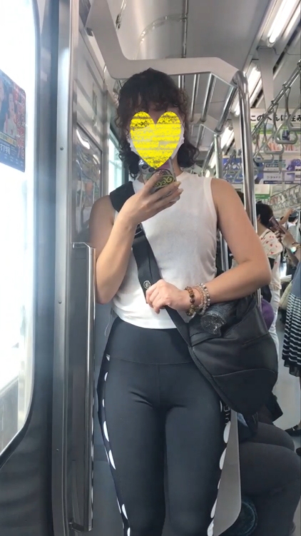Pcolle PPV ムキムチ美女と金髪ギャル女良至近距離ロックオン! Pcolle PPV ムキムチ美女と金髪ギャル女良至近距離ロックオン!