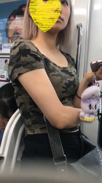 Pcolle PPV イケイケ巨乳ピアスギャル女良至近距離ﾛｯｸｵﾝ！