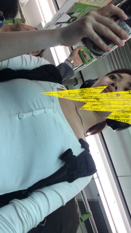 Pcolle PPV 2821526ab8ca12e6e5a「白い服の巨乳ちゃん達至近距離ロックオン!」(販売者:ジャグ帝) サンプル画像