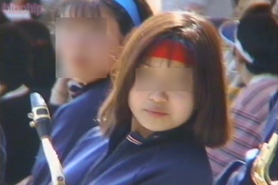 B20:超絶美少女の顔とお尻をバッチリ記録!