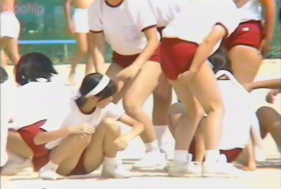 【再販】S2-27(B27~28)緑ブルマー・クラウチングスタートの股間・3色カラーブルマー・ダンス・棒引き【30%OFF!!】