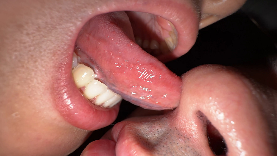 【再販】【個人撮影】桜良咲の自撮り顔舐め&ニオイ責め