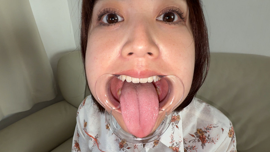 【再販】【個人撮影】浅桜エリの喉チンコ触り&口内観察