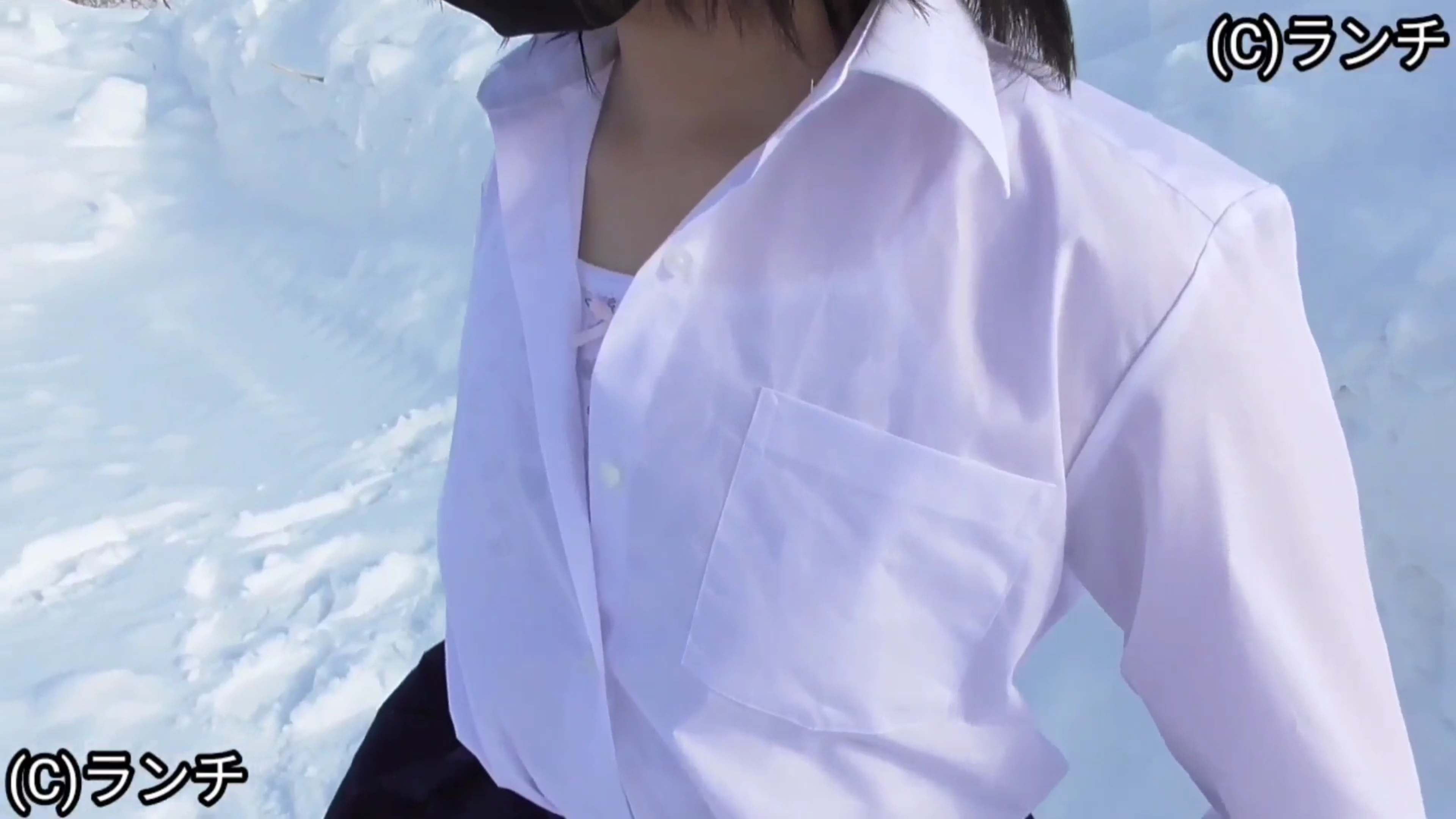 【再販】【まいちゃん】お外で超ミニスカ脱ぎワイシャツもたくし上げ