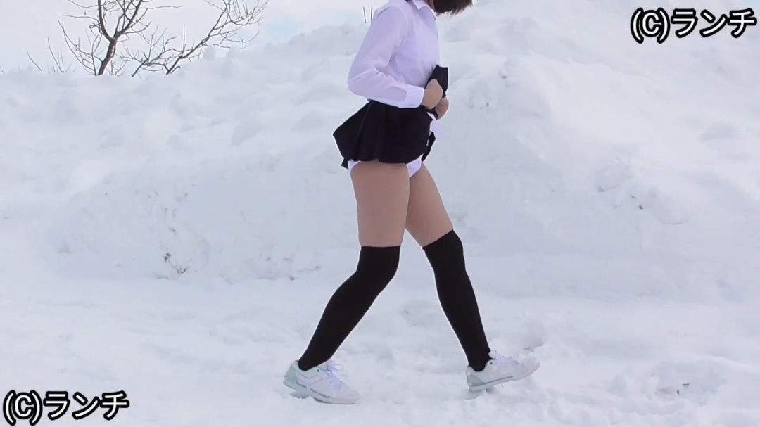 Pcolle 【再販】◯S【まいちゃん】超ミニスカ少女を公園の広場で撮影しました。 雪の積もる野外でのパンチラパンモロ lunch_j4s10p_1080p.mp4 2683526927245a2f2f8