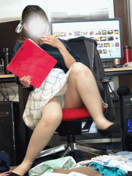 ２カメ同業者　清楚ちゃんに迫る魔の手・・・