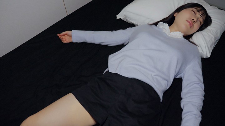 バイト帰りの大学生♀　ストおぢによる連行子宮陥落マーキング。
