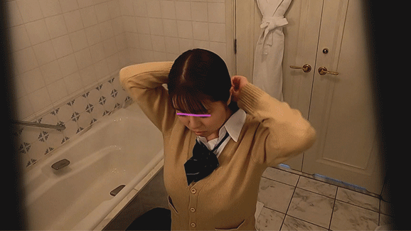 【再販】男が好む理想的なむっちむちの身体 Ｊ③［ 乃蒼 ］ちゃん♪ホテルのシャワーで隠し撮り