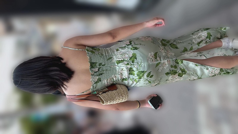 【再販】凄いよ!ドレス系ワンピからパンティーが透けてます(/ω\)