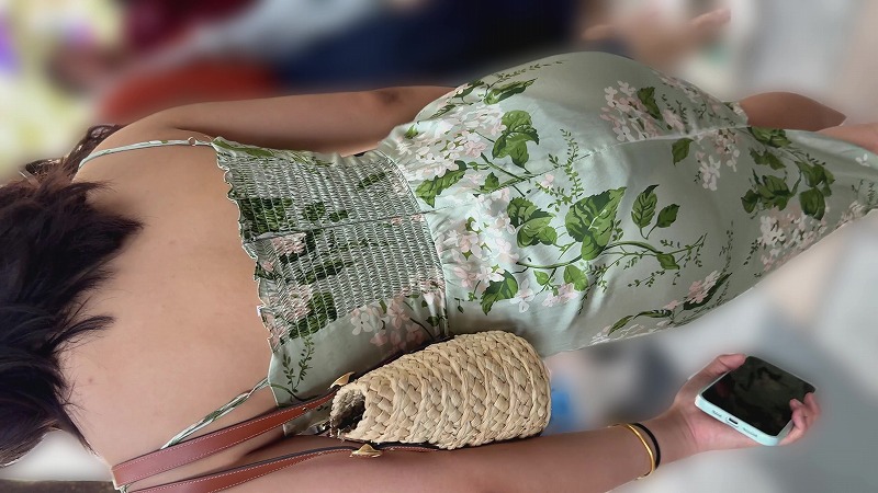 【再販】凄いよ!ドレス系ワンピからパンティーが透けてます(/ω\)