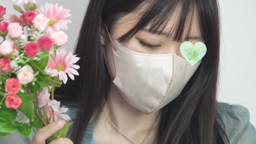 [4K]大学生になったばかりの黒髪セミロングちゃん(18)成長途中の陥没乳首が見えちゃう