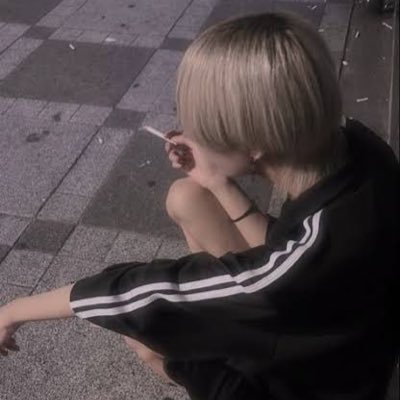 中洲の黒服